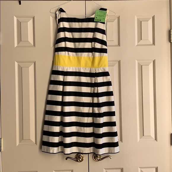 Black and white stripped dress - Picture 2 of 2